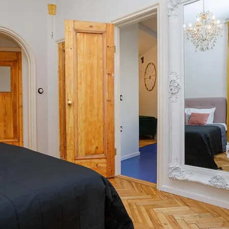 Peegel In Center Free Parking Apartmán Tallinn